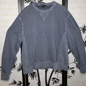 Banana Republic Men's Blue Crewneck Sweater